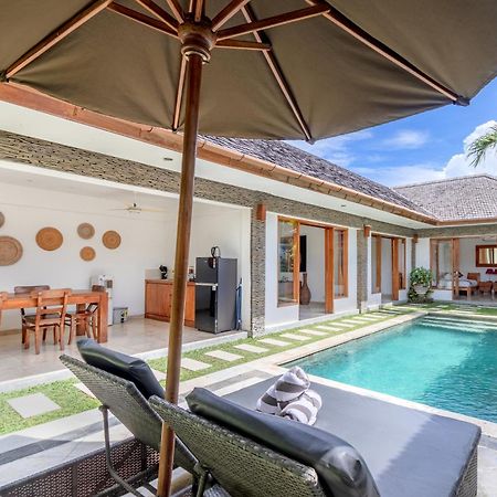 Two Lizards Beach Villas Sanur Exterior foto