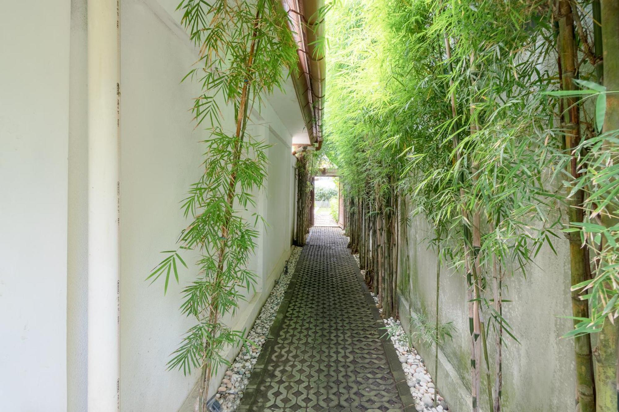 Two Lizards Beach Villas Sanur Exterior foto