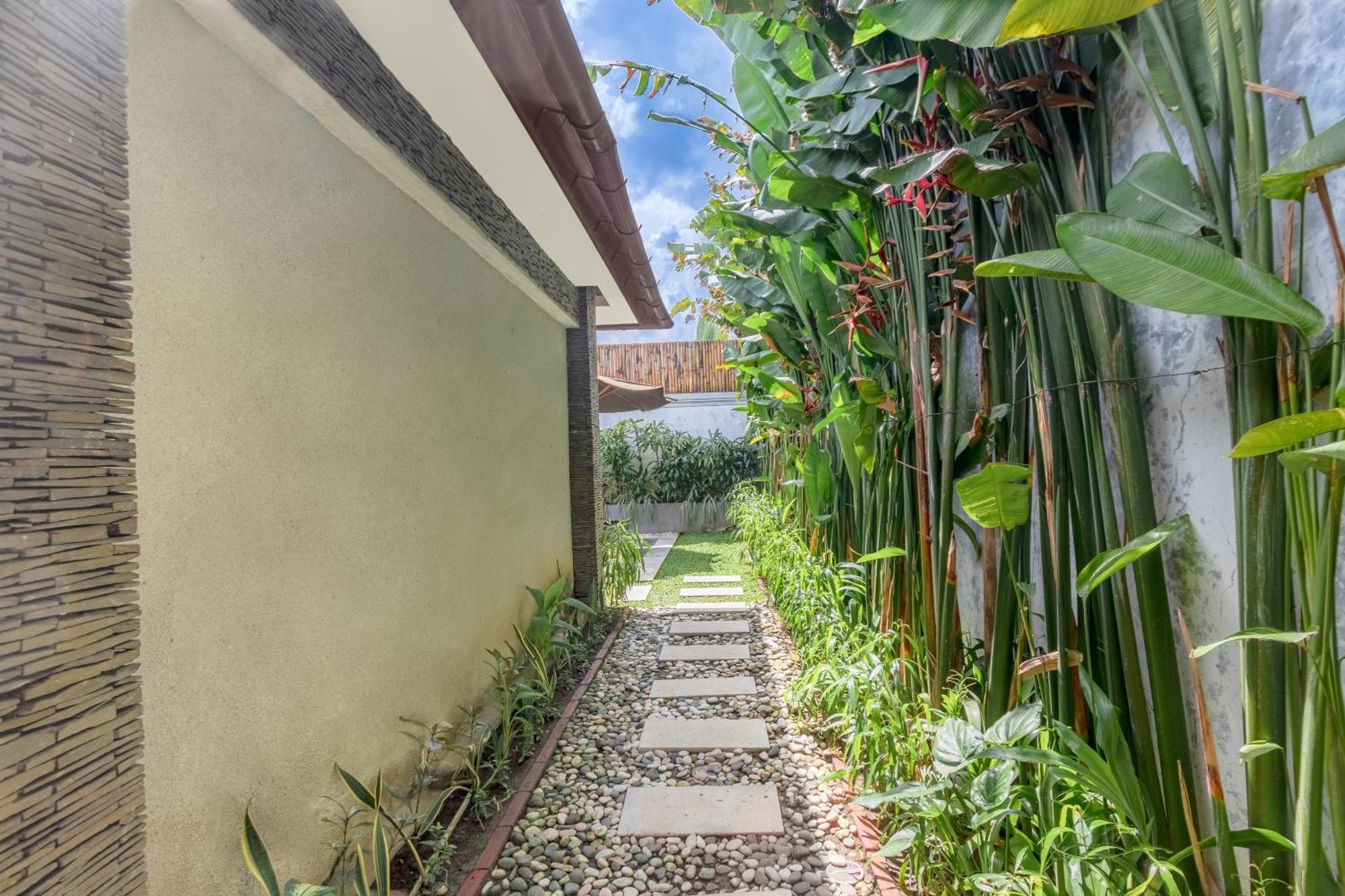 Two Lizards Beach Villas Sanur Exterior foto
