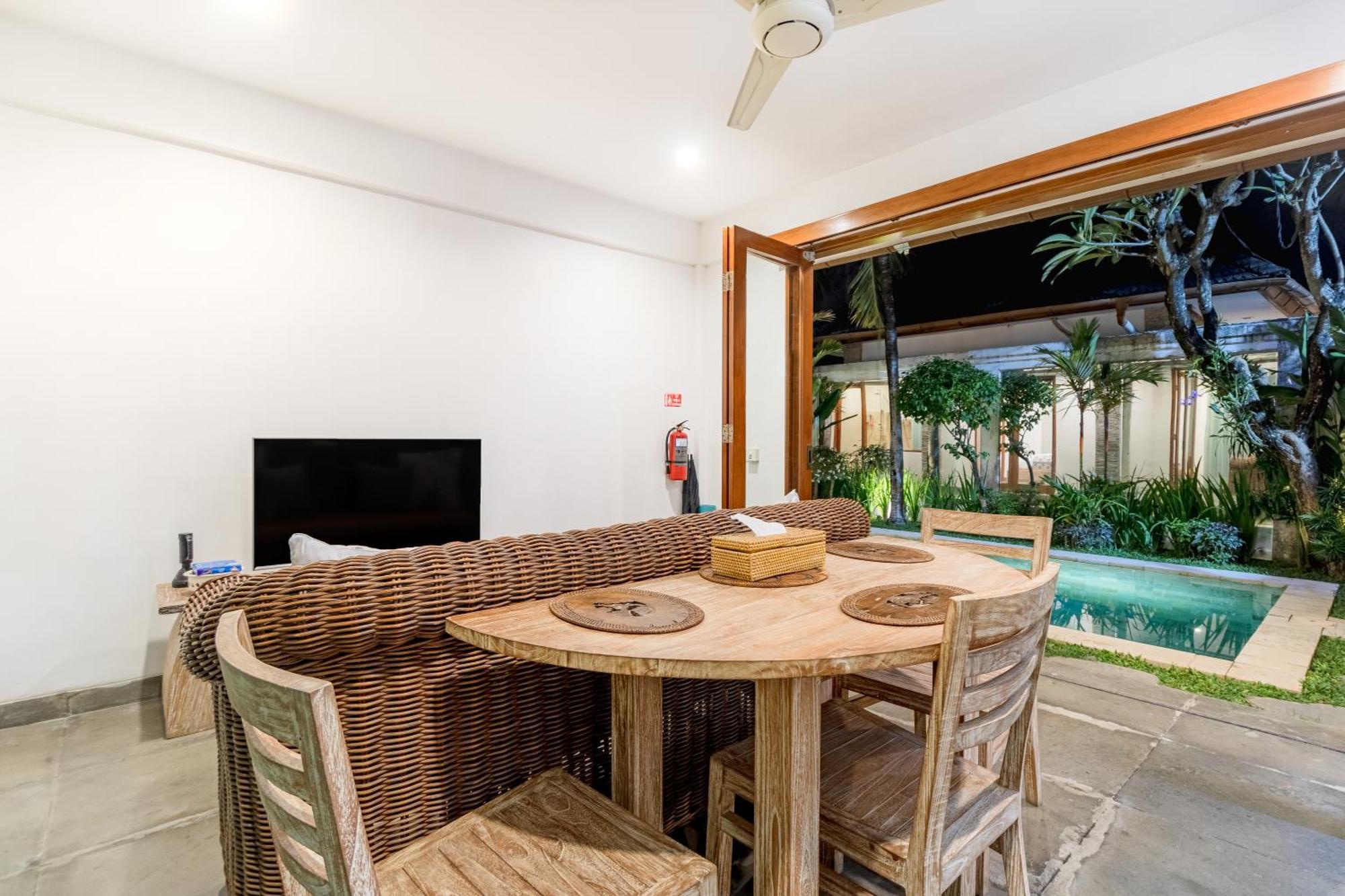 Two Lizards Beach Villas Sanur Exterior foto