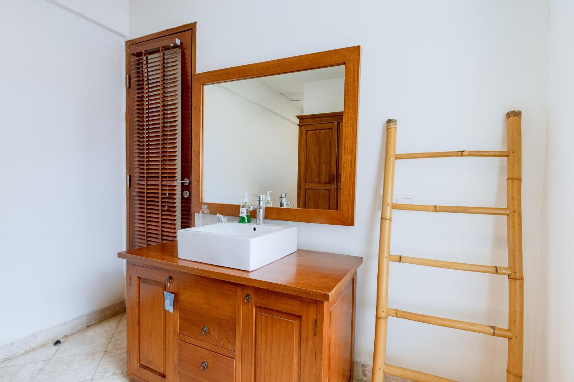Two Lizards Beach Villas Sanur Exterior foto