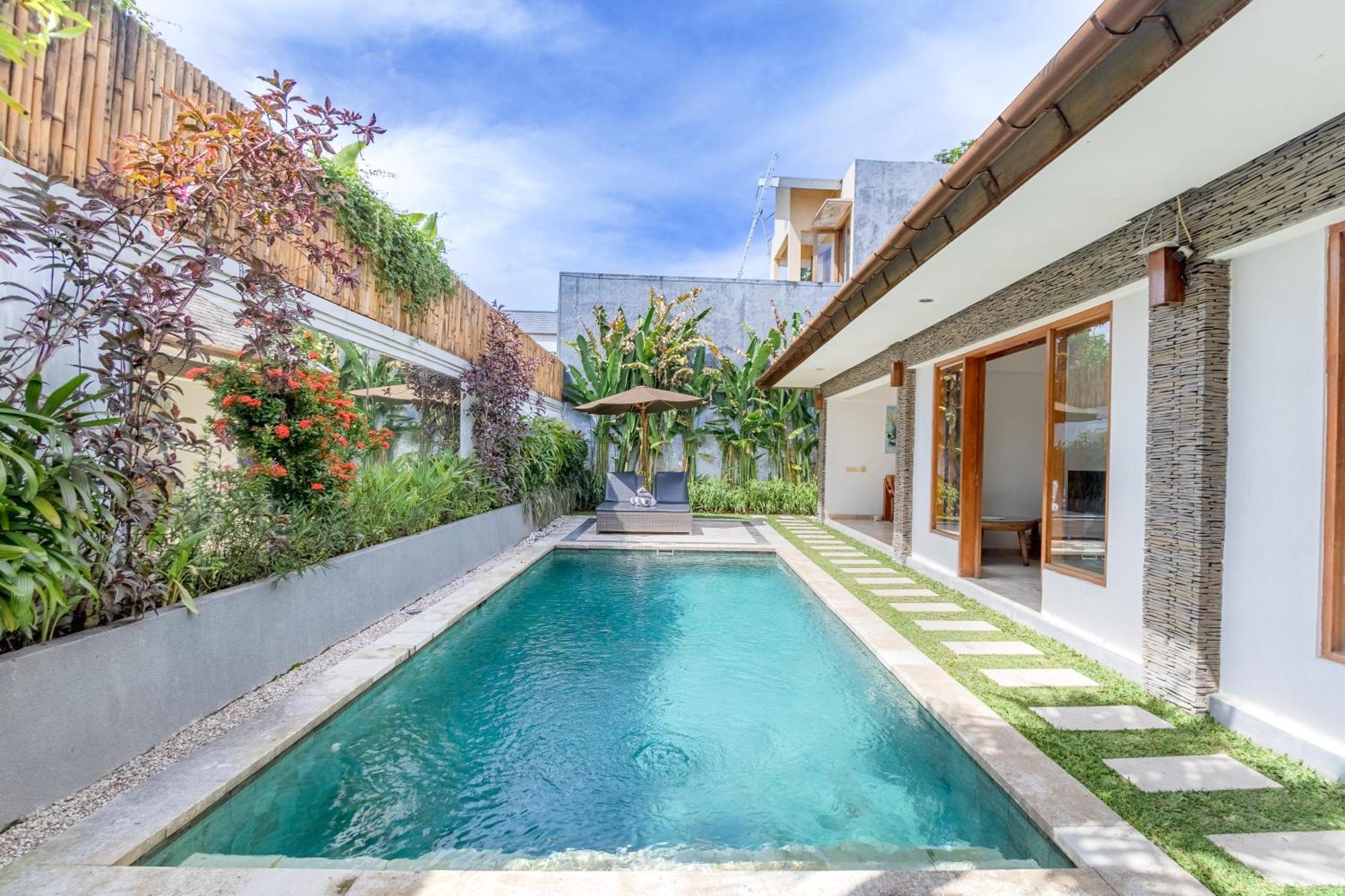 Two Lizards Beach Villas Sanur Exterior foto